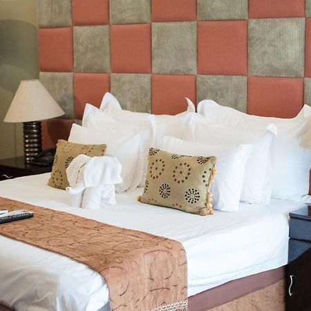 2Ten Hotel Sibasa Luaran gambar