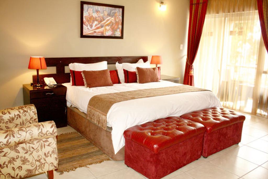 2Ten Hotel Sibasa Luaran gambar