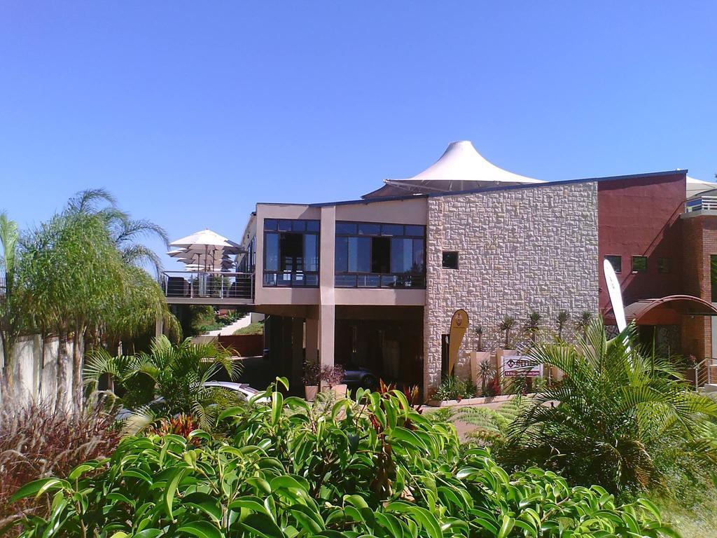 2Ten Hotel Sibasa Luaran gambar