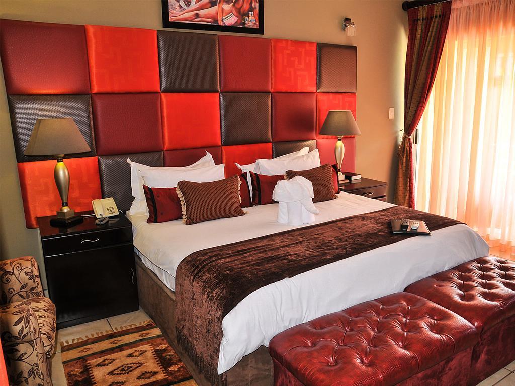 2Ten Hotel Sibasa Luaran gambar