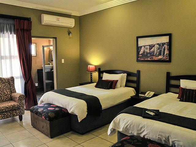 2Ten Hotel Sibasa Luaran gambar